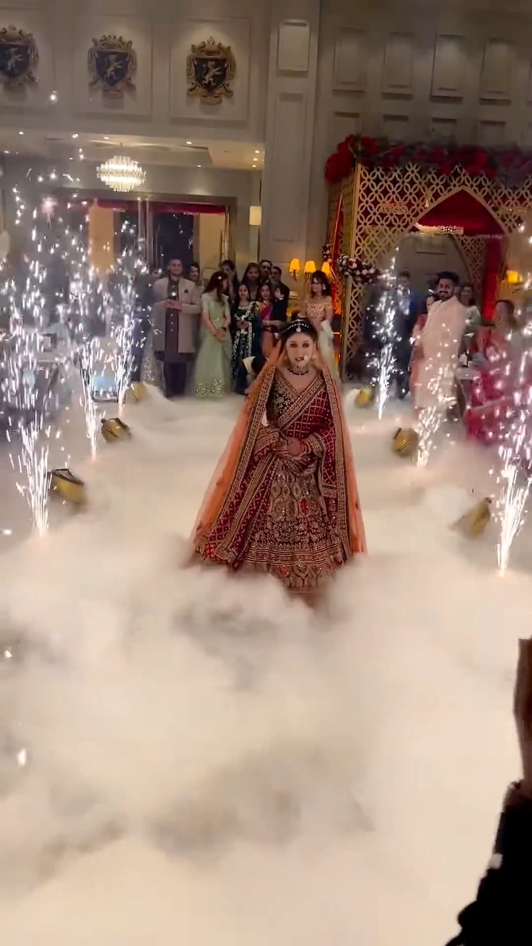 Cold Pyro & Fog Matka | Bridal Entry Effects
